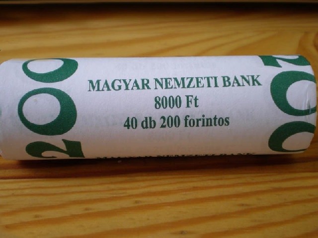 2009-es 200 forintos rolni - (2009 200 forintos rolni)